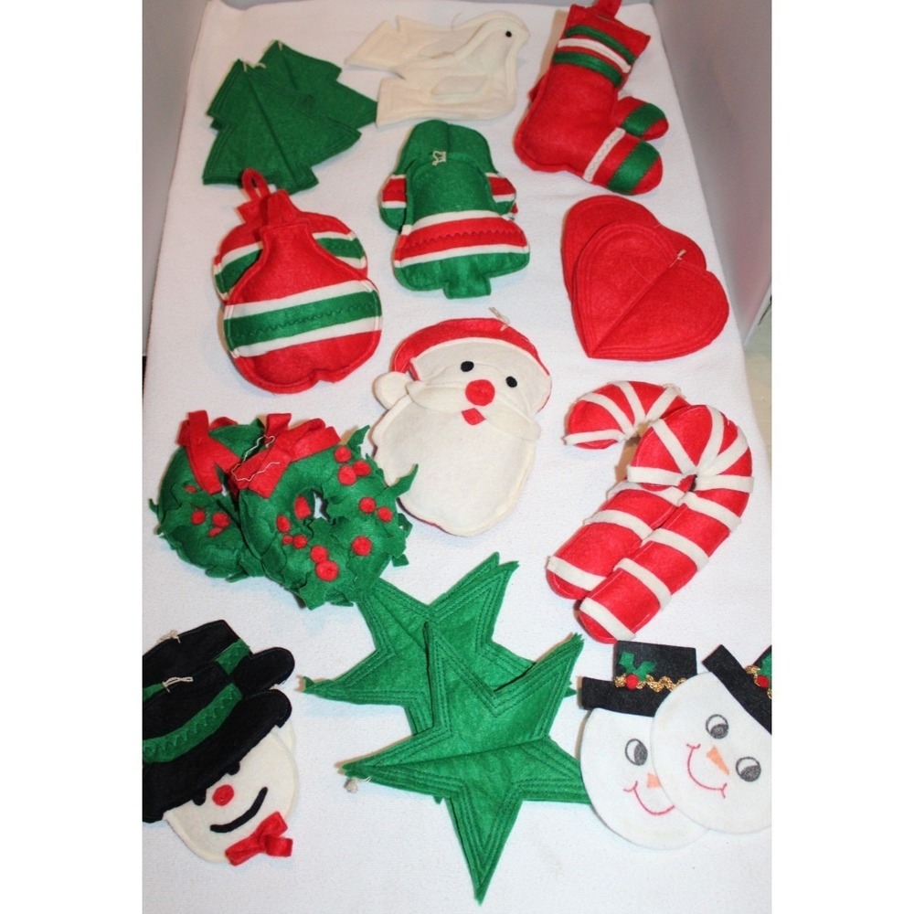 23 vintage handmade felt Christmas ornaments & door knob covers plush 3D lot